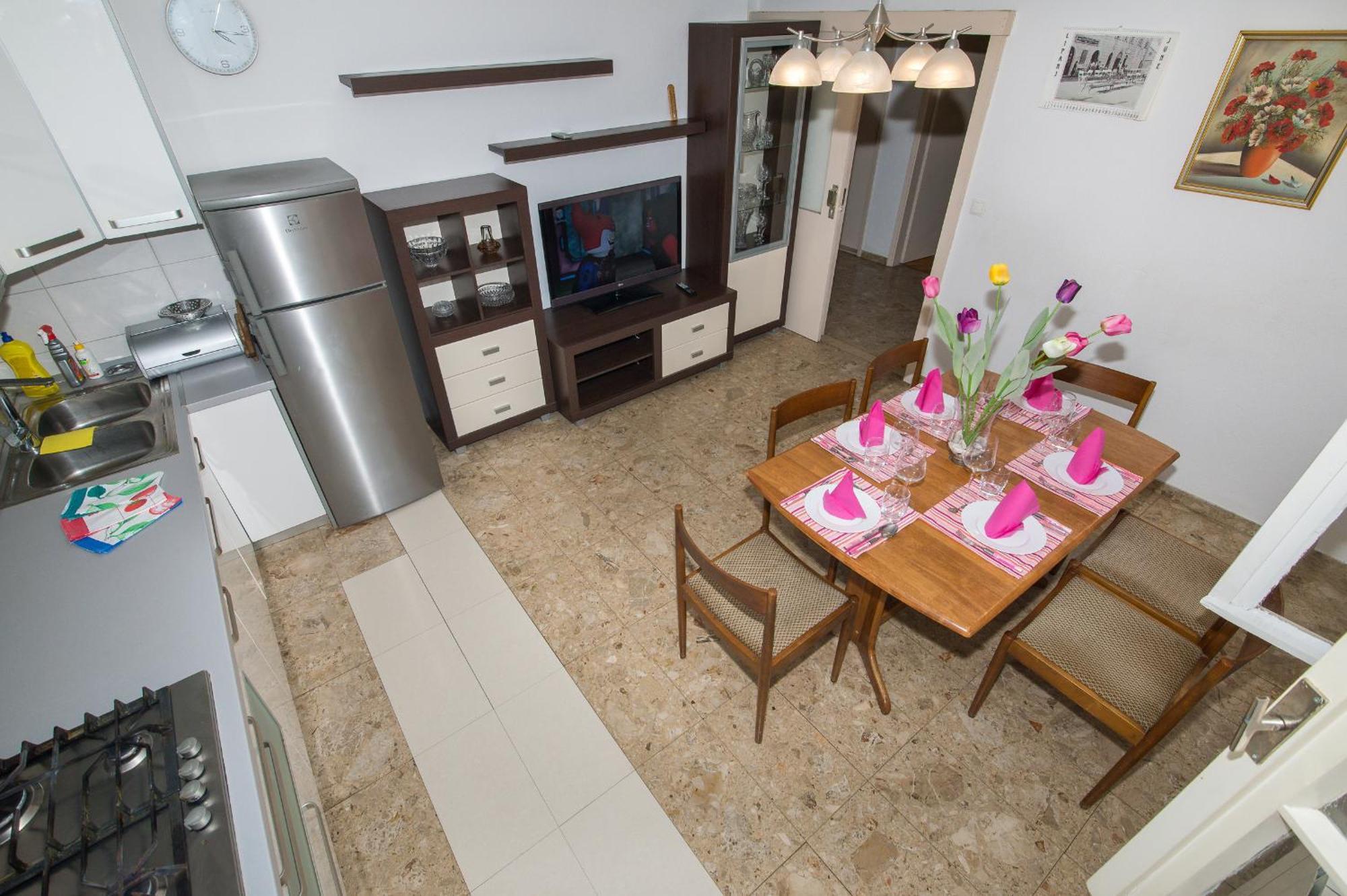 Apartments Marieta Makarska Room photo