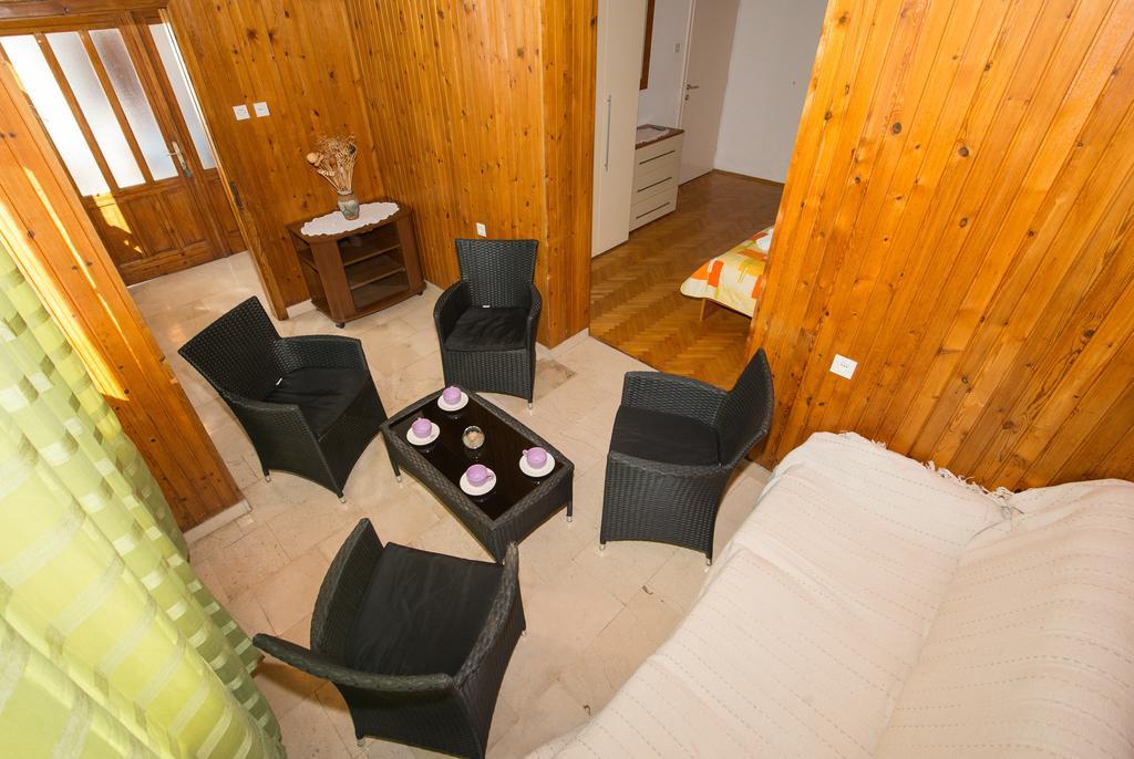 Apartments Marieta Makarska Exterior photo